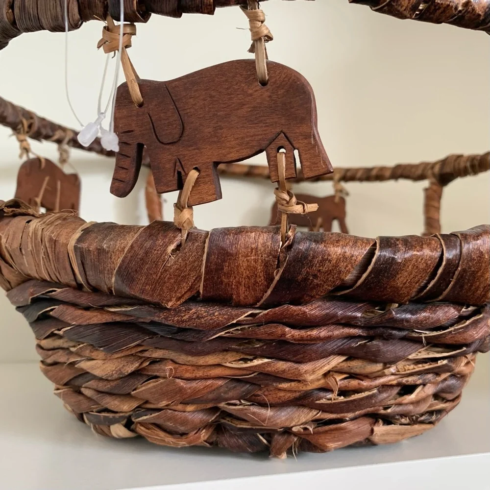 Large elephant basket